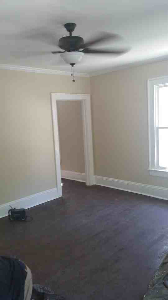 813 Arnette Ave - Photo 3 of 8