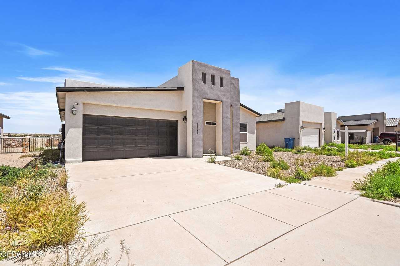 12049 Hidden Gardens Pl - Photo 3 of 31