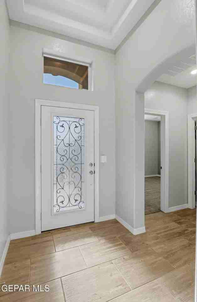 1408 Dominic Anakin Dr - Photo 4 of 43