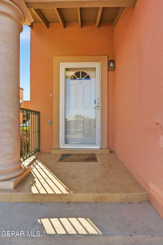 3150 N Yarbrough Dr #D1 - Photo 4 of 45