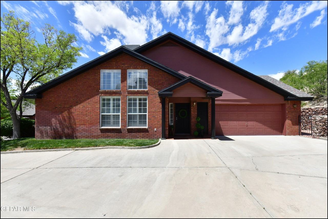 31 Stratford Hall Cir - Photo 6 of 50