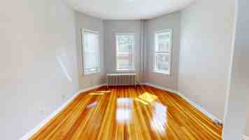 featured image of 52 Sumner St