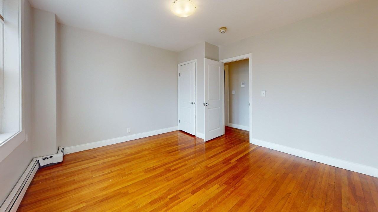 972-974 Saratoga Street - Photo 7 of 37