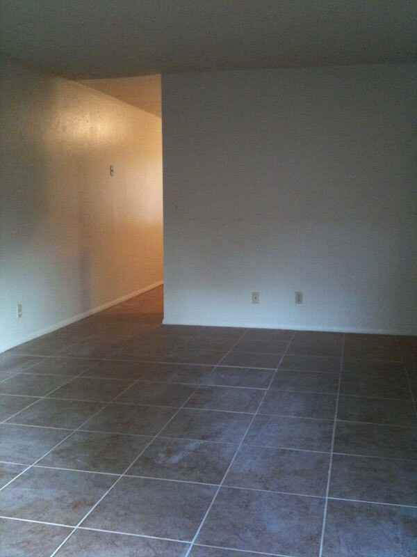 2521 Center St - Photo 4 of 4