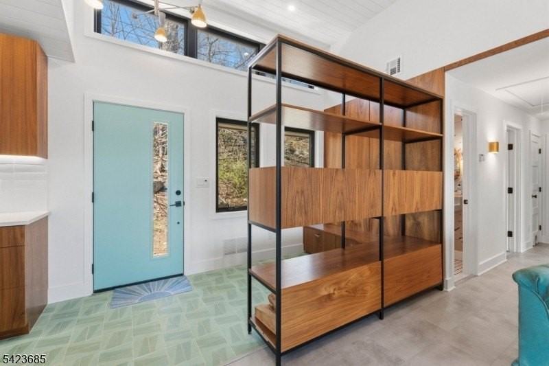 38 Ithanell Rd - Photo 4 of 31