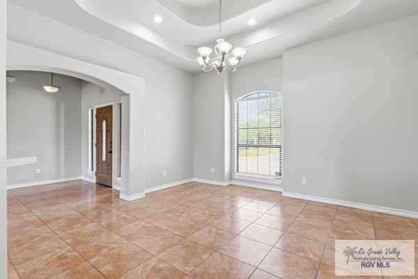 6202 Santa Lucia Dr - Photo 4 of 7