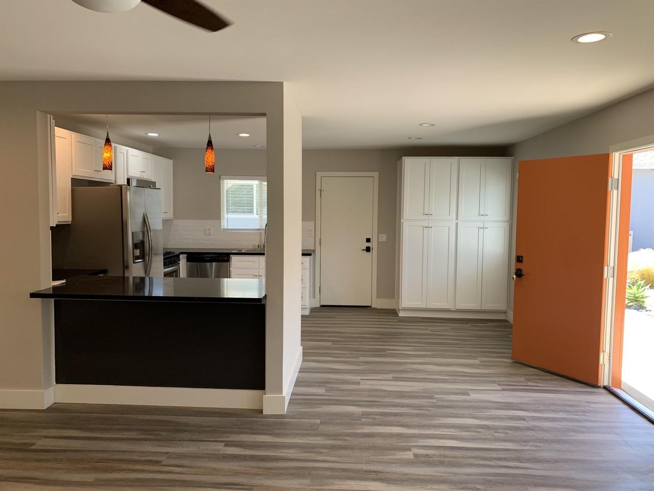 3055 Madison Street - Photo 3 of 8