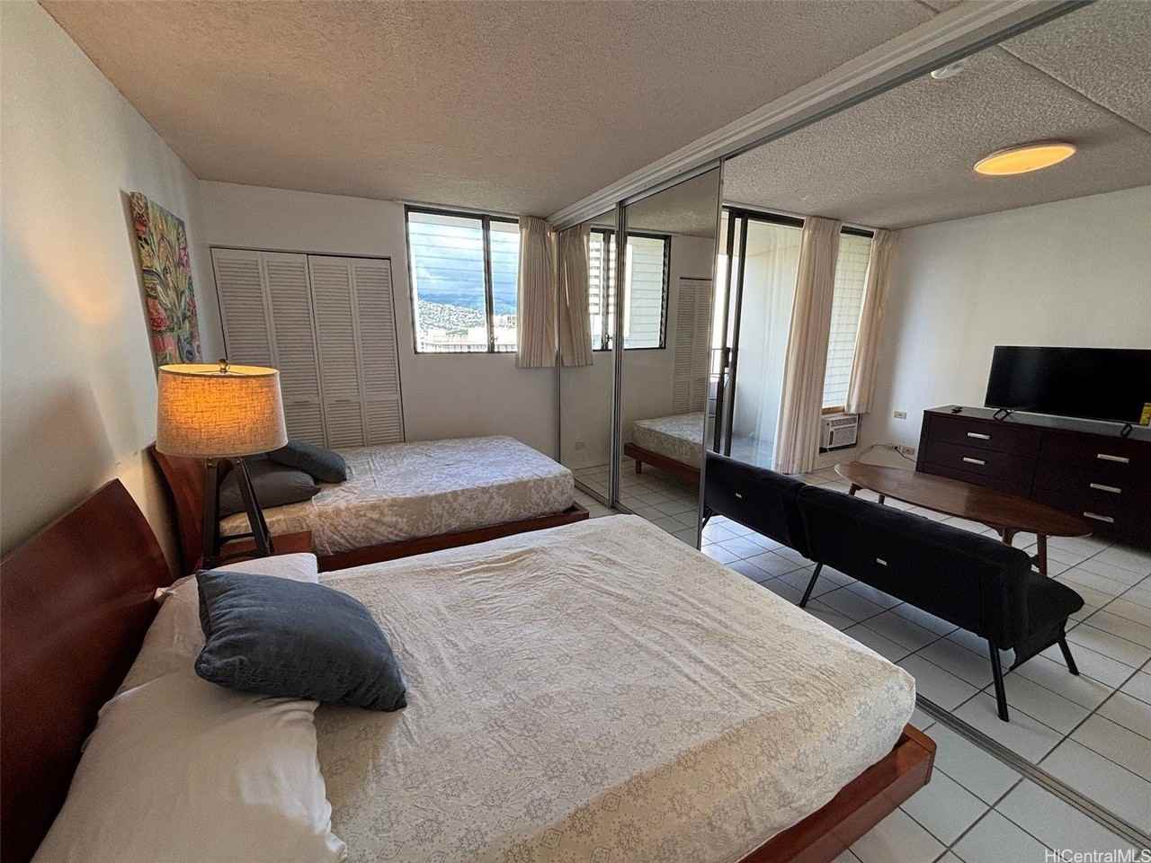 2240 Kuhio Ave #1002 - Photo 6 of 14