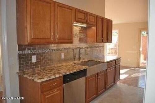 120 Wheeling Dr - Photo 5 of 8