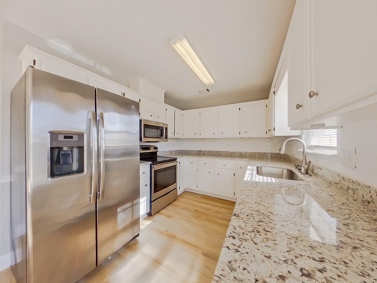 304 Summerfield Cir - Photo 7 of 24