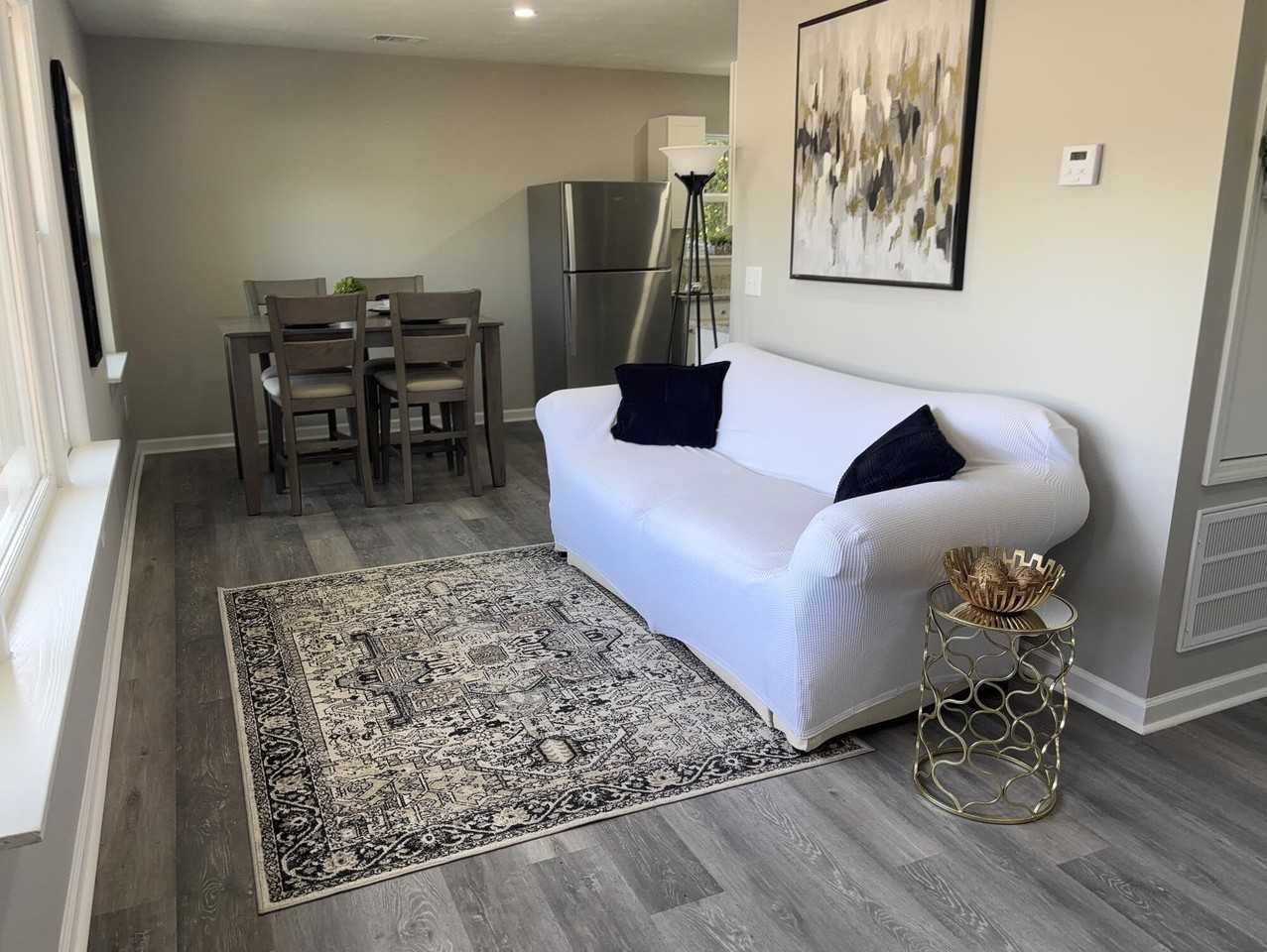 1822 Catalina Dr - Photo 3 of 24