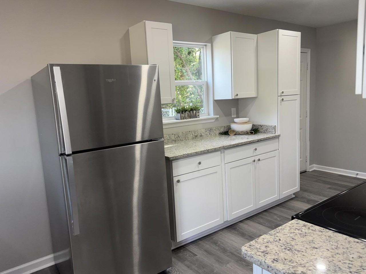 1822 Catalina Dr - Photo 7 of 24