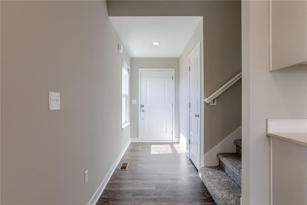 3717 Sw Knoxville Ct - Photo 3 of 25