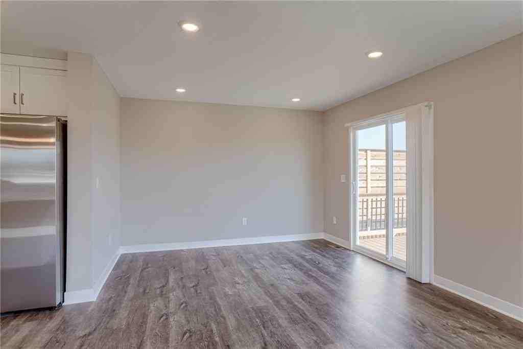 3717 Sw Knoxville Ct - Photo 6 of 25