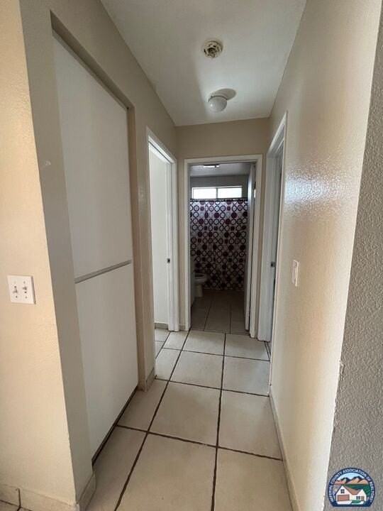 22 E Hawk St - Photo 3 of 15