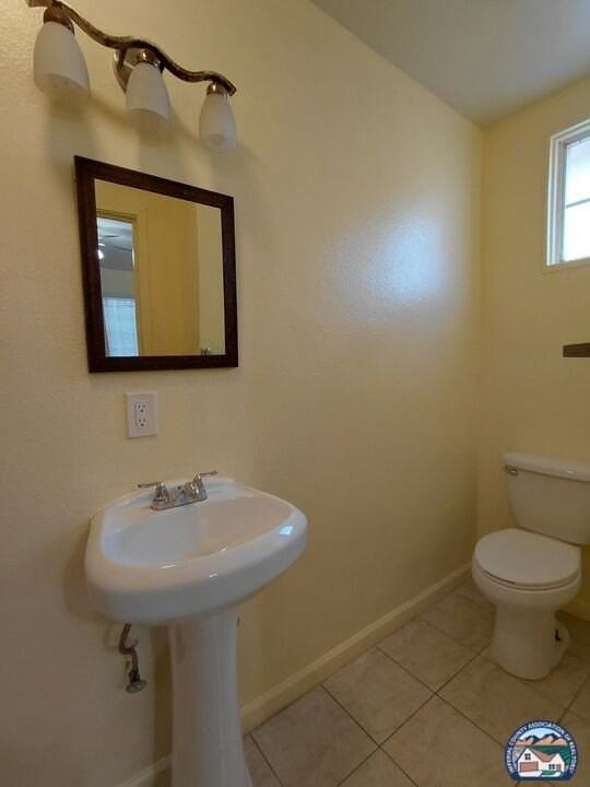 1111 E St #4 - Photo 7 of 10