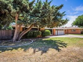 featured image of 4211 49th St