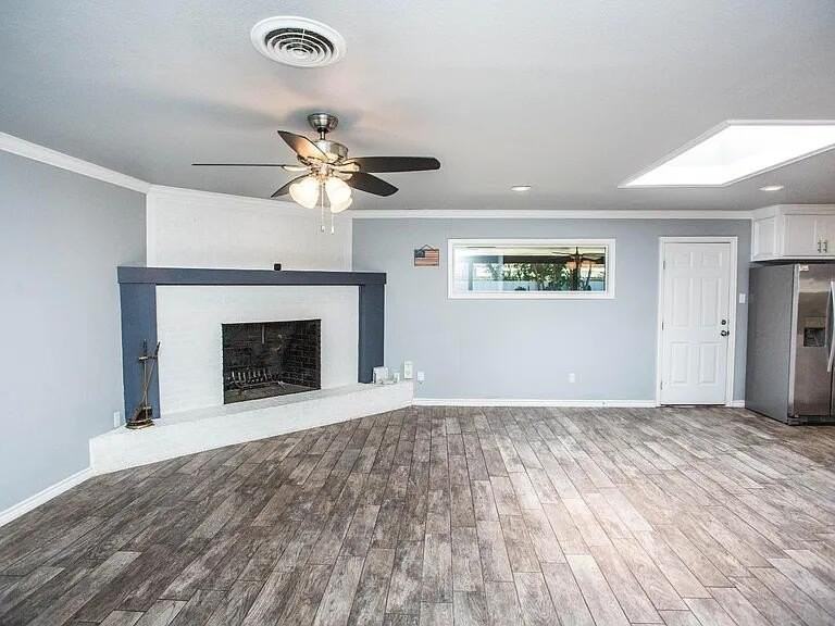 4211 49th St - Photo 2 of 13