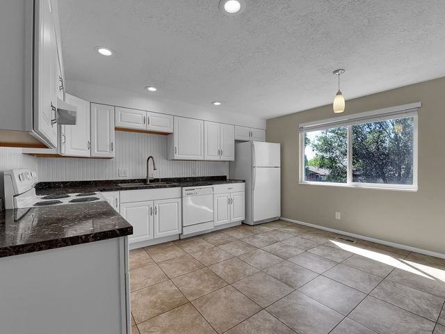 2799 West 5500 South - Photo 2 of 20