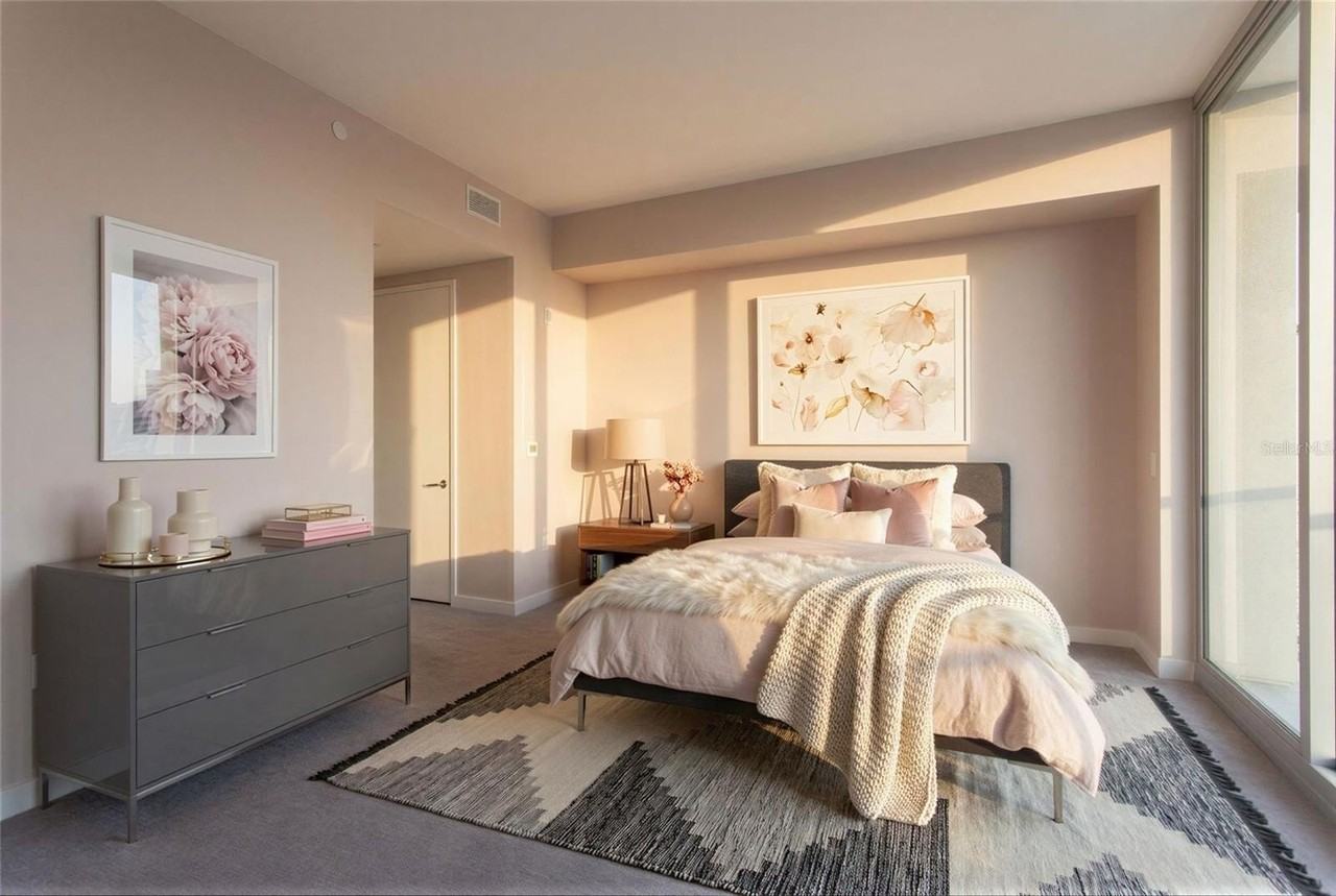 400 Central Ave #2906 - Photo 4 of 40
