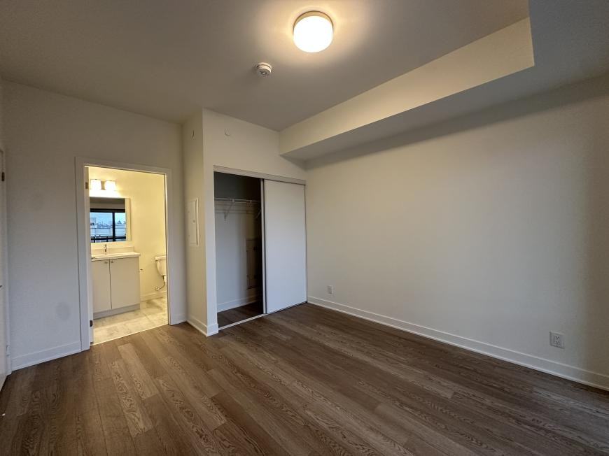 51 Clarington Boulevard, Bowmanville, ON, Canada - Photo 3 of 10