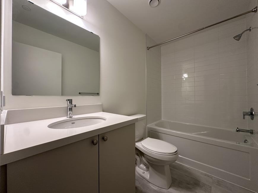 51 Clarington Boulevard, Bowmanville, ON, Canada - Photo 6 of 10