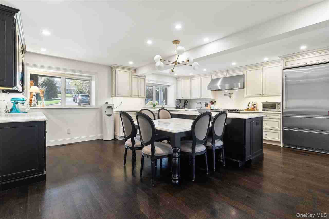 20 Primrose St - Photo 4 of 28