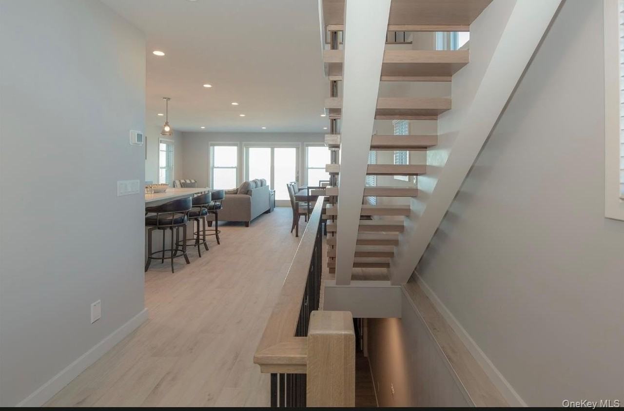 15A Oakhurst Rd - Photo 3 of 20