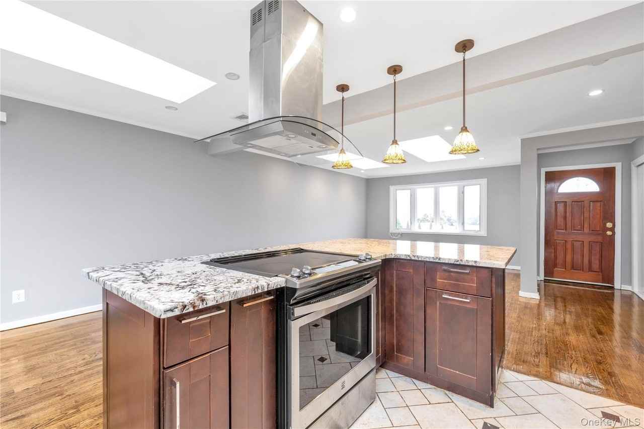 5 Glenbrook Rd - Photo 7 of 18