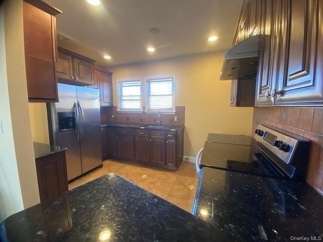 347 W Market St - Photo 6 of 6