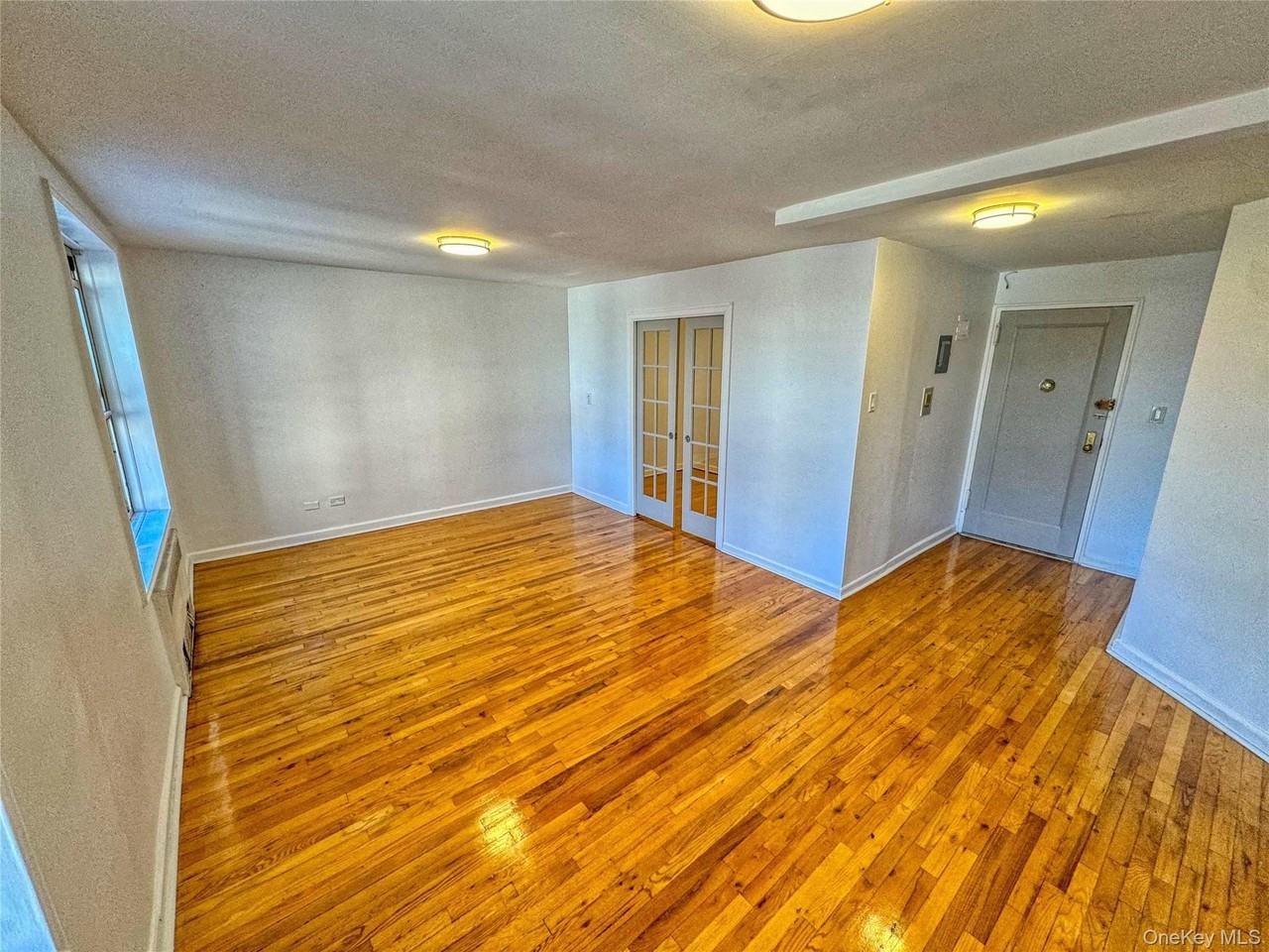 6725 Dartmouth St #3L - Photo 3 of 15