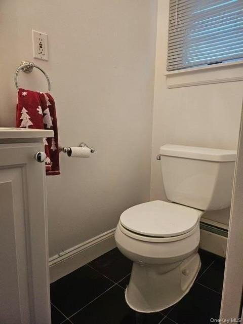 133 Railroad Ave - Photo 6 of 10