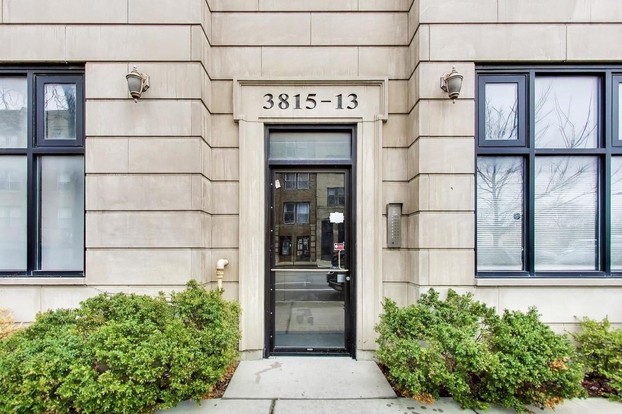 3815 N Kedzie Ave #1N - Photo 2 of 18