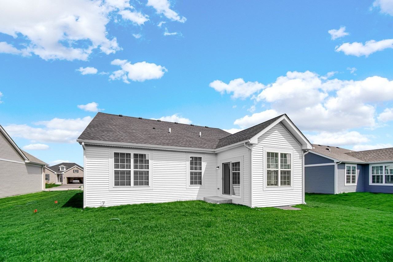 14905 S Mccarthy Cir - Photo 2 of 24