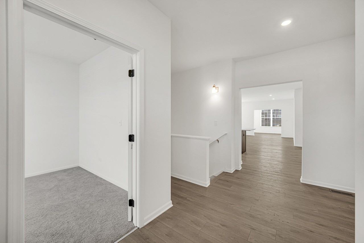 14905 S Mccarthy Cir - Photo 5 of 24