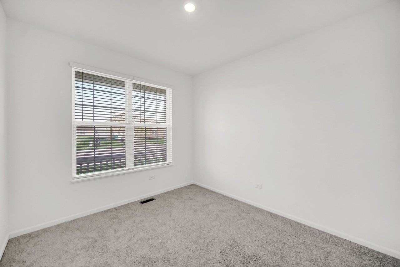 14905 S Mccarthy Cir - Photo 6 of 24