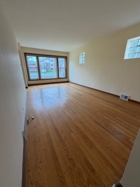 822 S La Grange Rd #1 - Photo 2 of 11