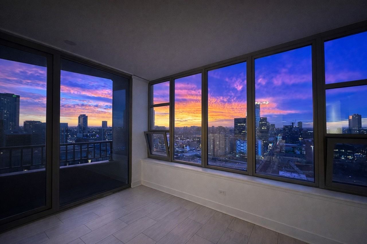 200 N Jefferson St #1901 - Photo 4 of 12