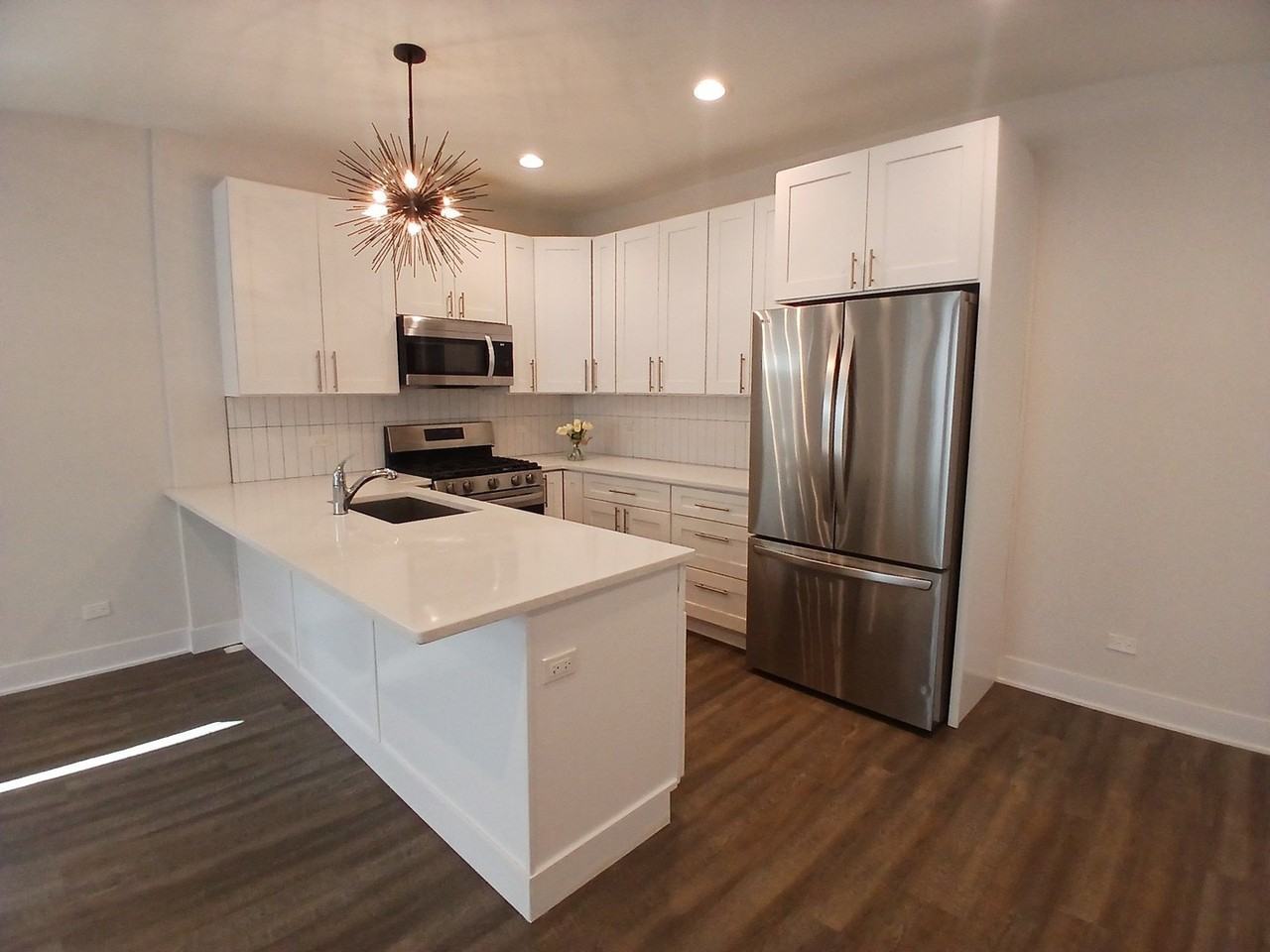 4608 S Indiana Ave #1 - Photo 7 of 24