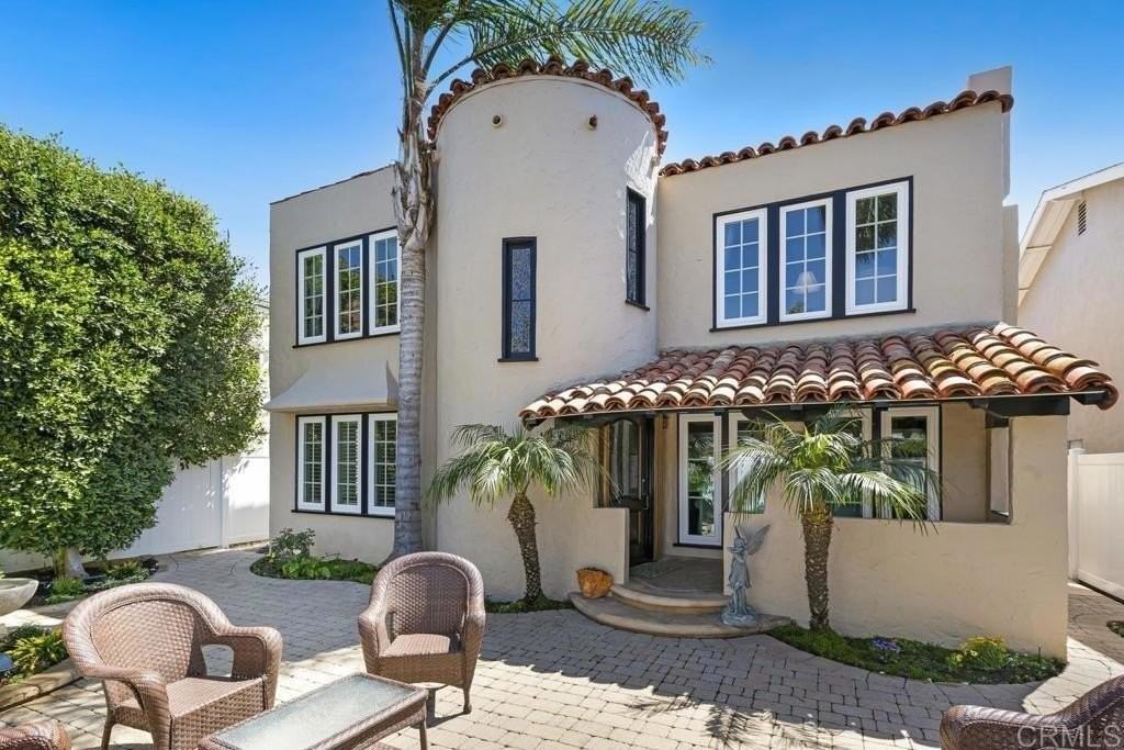 1157 Winthrop Ln - Photo 6 of 31