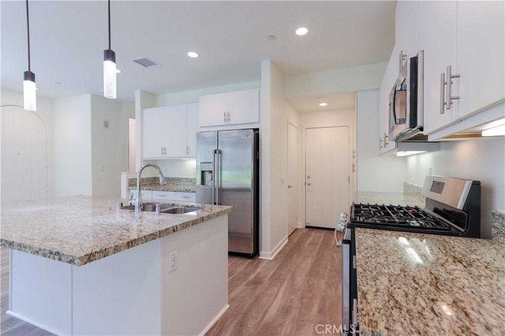 55 Jasmine - Photo 5 of 38