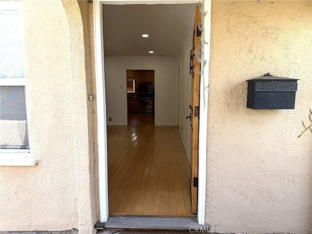 10832 Westminster Ave - Photo 3 of 18
