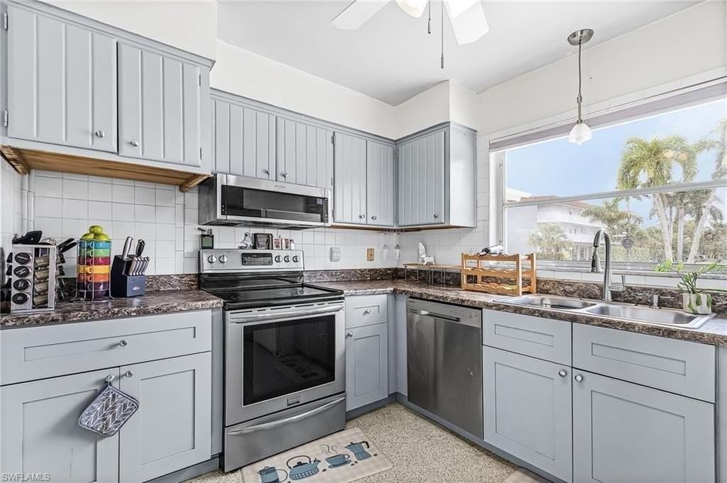 1589 Osprey Ave - Photo 5 of 15