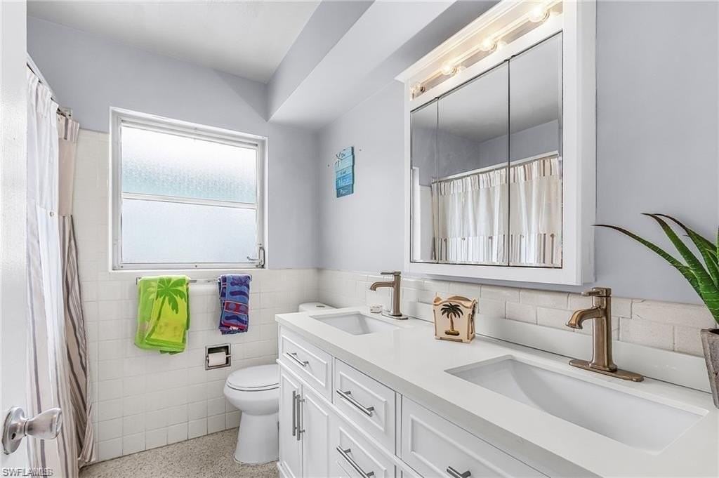 1589 Osprey Ave - Photo 7 of 15