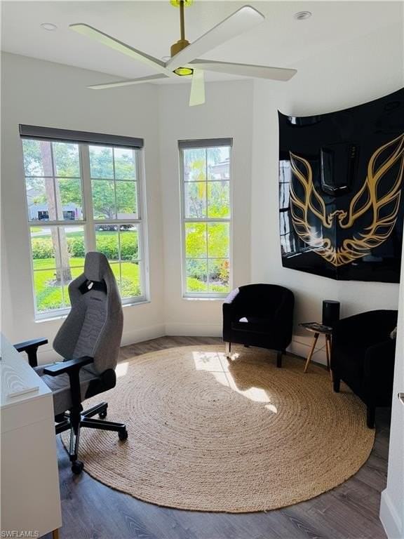 6072 Highwood Park Ct - Photo 3 of 42