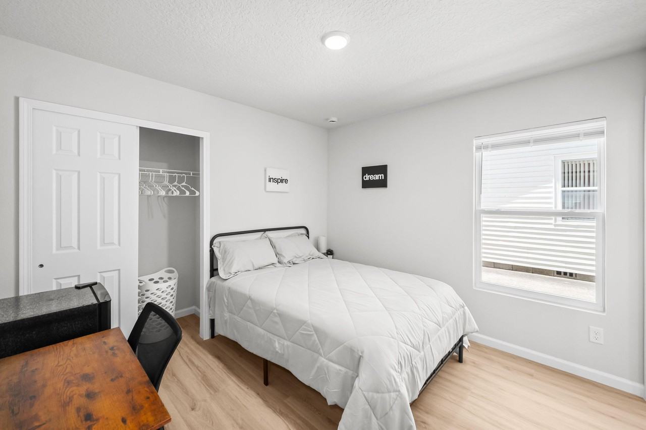 W 62nd St - Photo 6 of 20