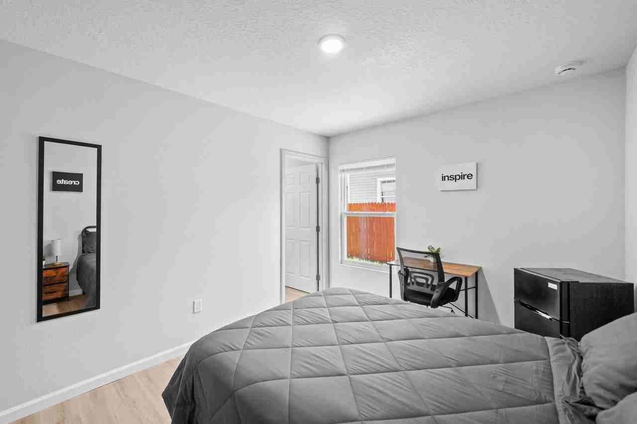 W 62nd St - Photo 7 of 9