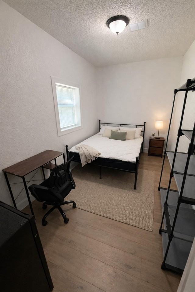 9th Ave N - Photo 7 of 16