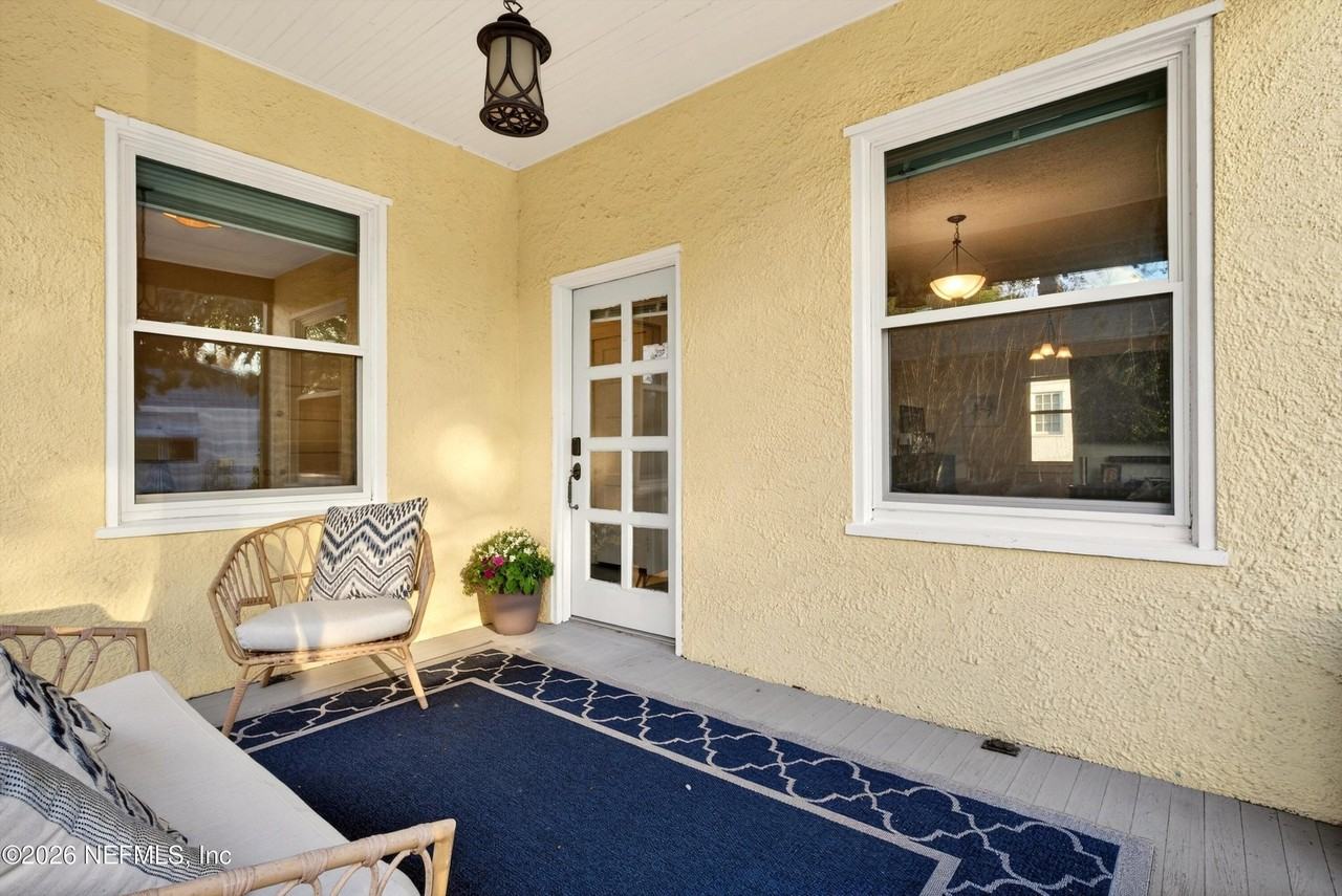 1903 Dewey Pl - Photo 6 of 35