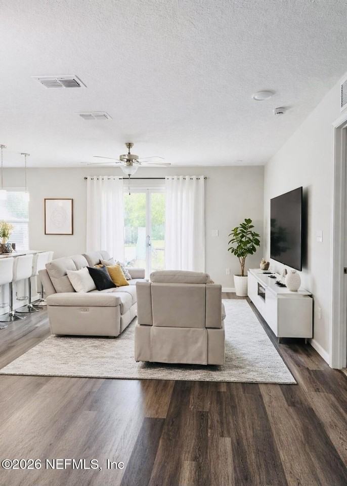 14416 Gossett St - Photo 4 of 12